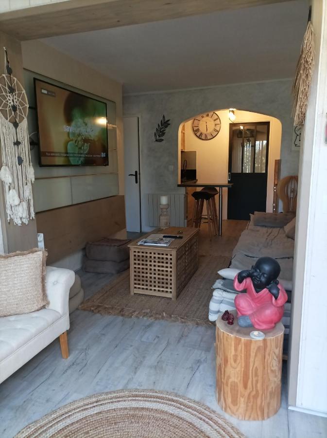 Escapade Cocooning Residence Avec Piscine/Tennis Fréjus 외부 사진