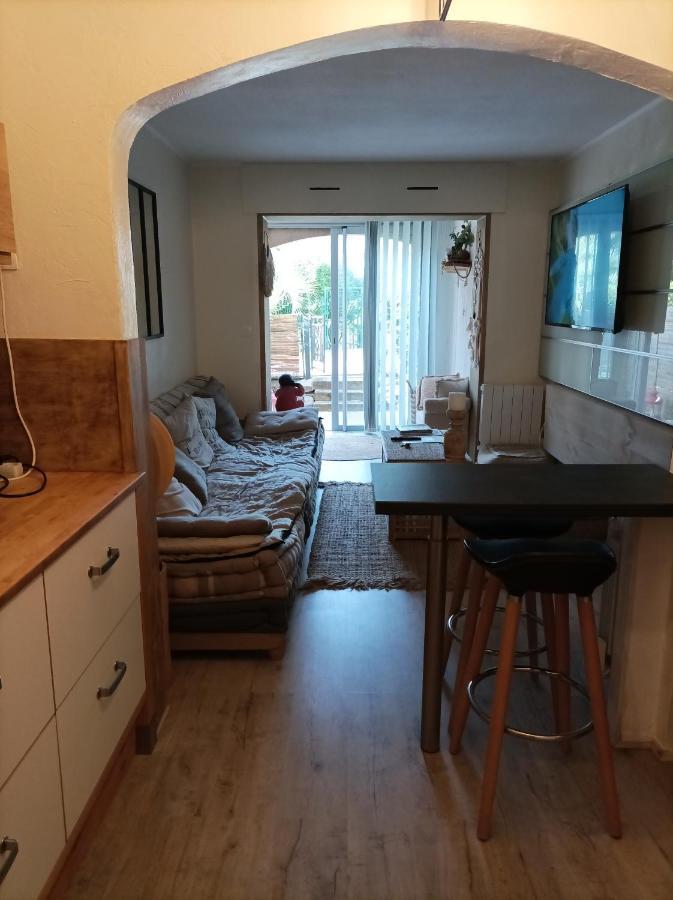 Escapade Cocooning Residence Avec Piscine/Tennis Fréjus 외부 사진