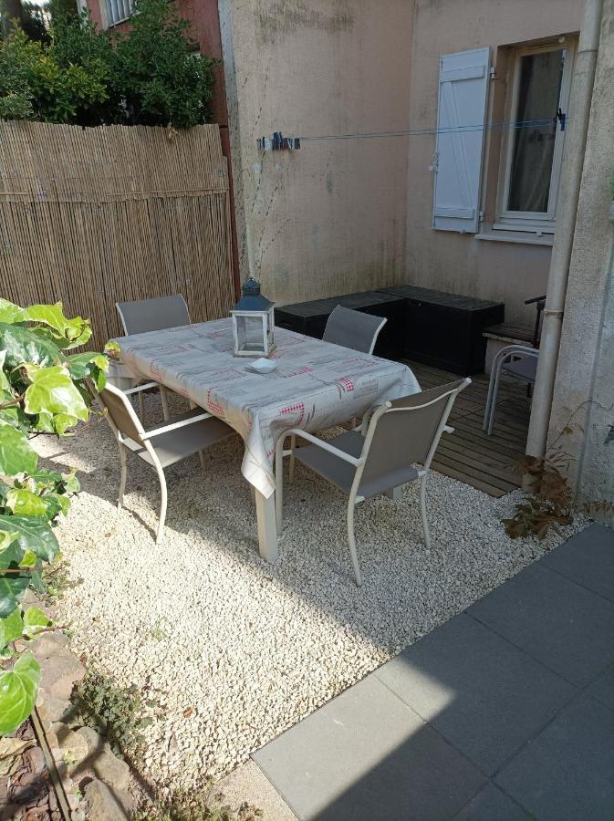 Escapade Cocooning Residence Avec Piscine/Tennis Fréjus 외부 사진